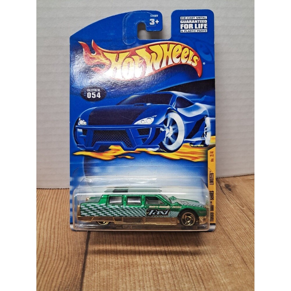 2001 Hot Wheels Turbo Taxi Series GREEN "LIMOZEEN" Diecast #2 of 4 Collector #54